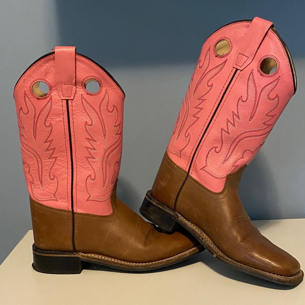 Old West Boots in Tan and Pink